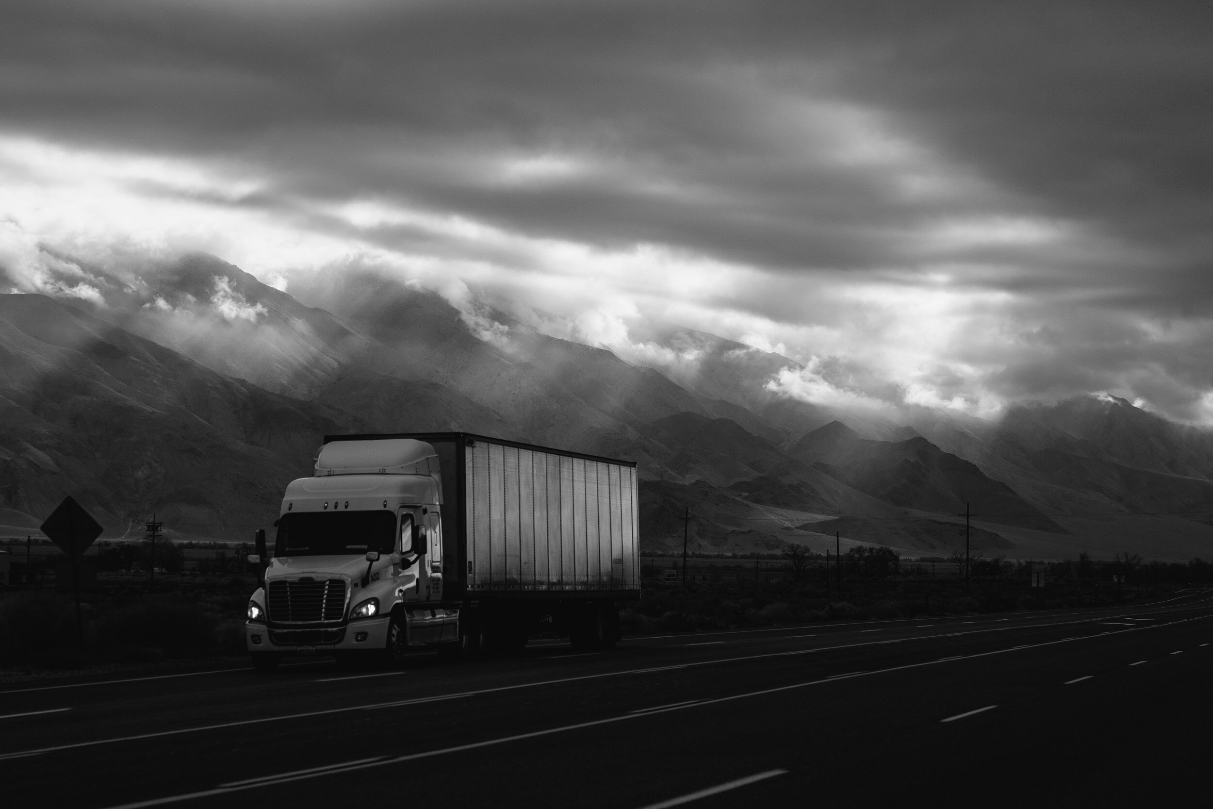 Global Reach: The Ultimate Guide to International Logistics Solutions