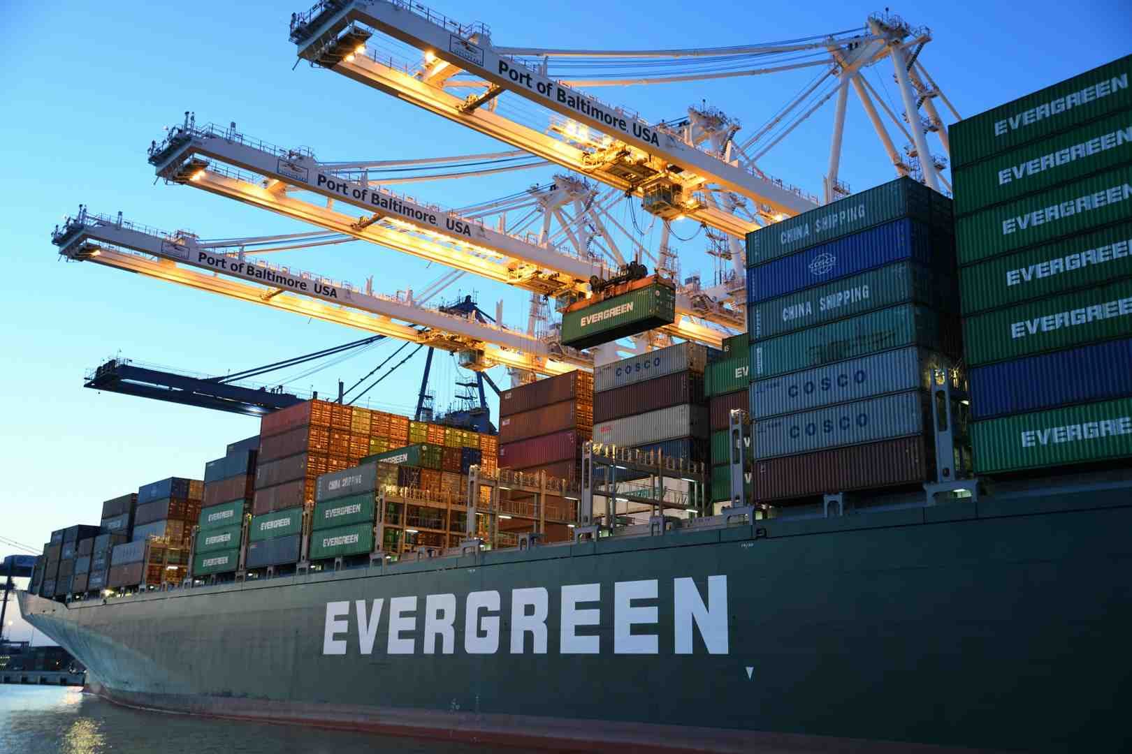 The Complete Guide to Seamless Global Shipping Solutions