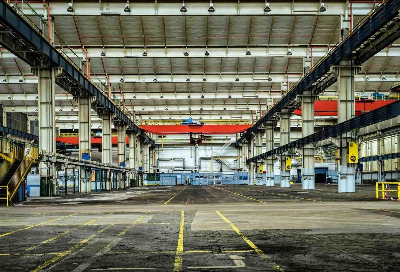 OEM Inventory Management: The Outsourcing Effect